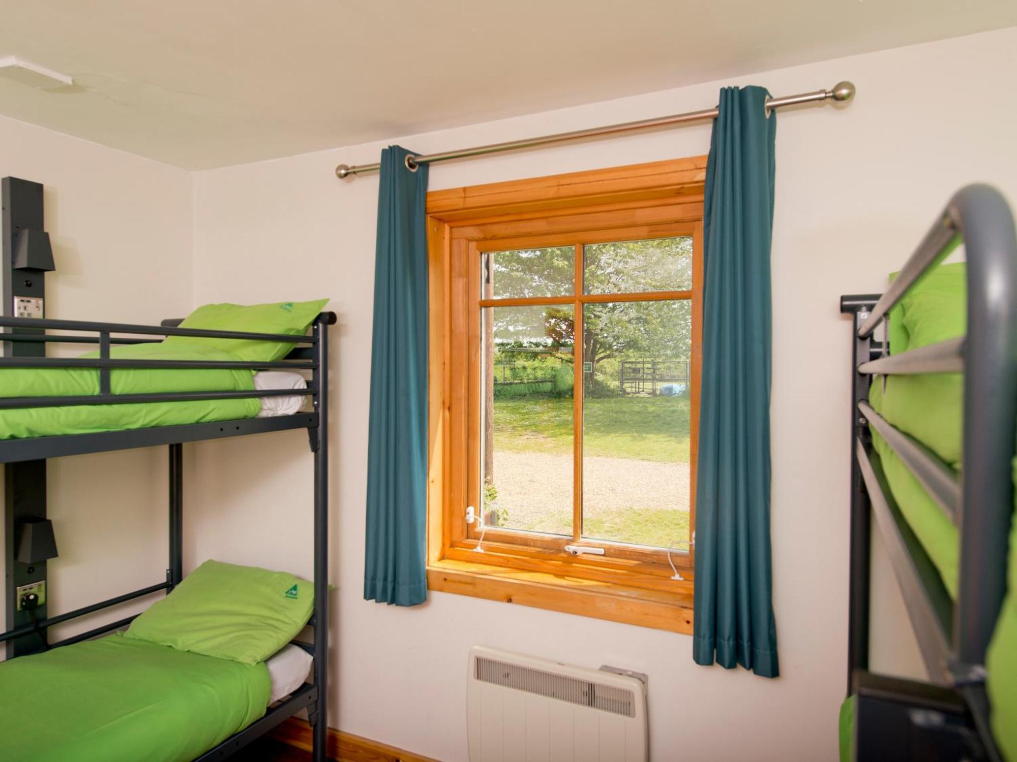 Yha London Lee Valley Cheshunt Exterior foto