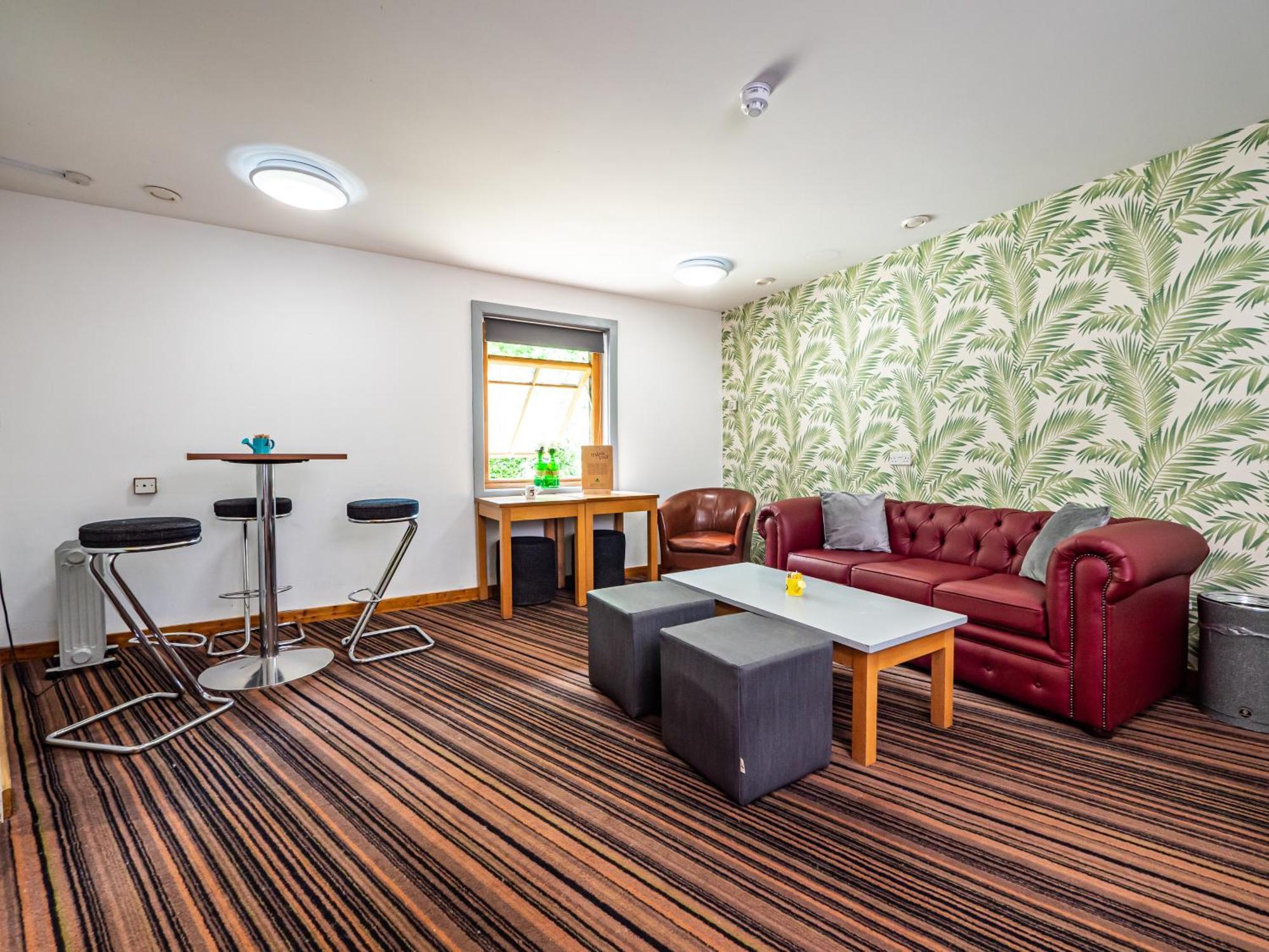 Yha London Lee Valley Cheshunt Exterior foto